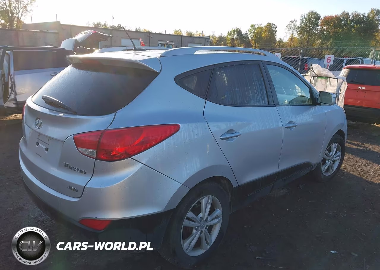 2013 Hyundai Tucson Gls VIN:KM8JUCAC6DU736843 - 4