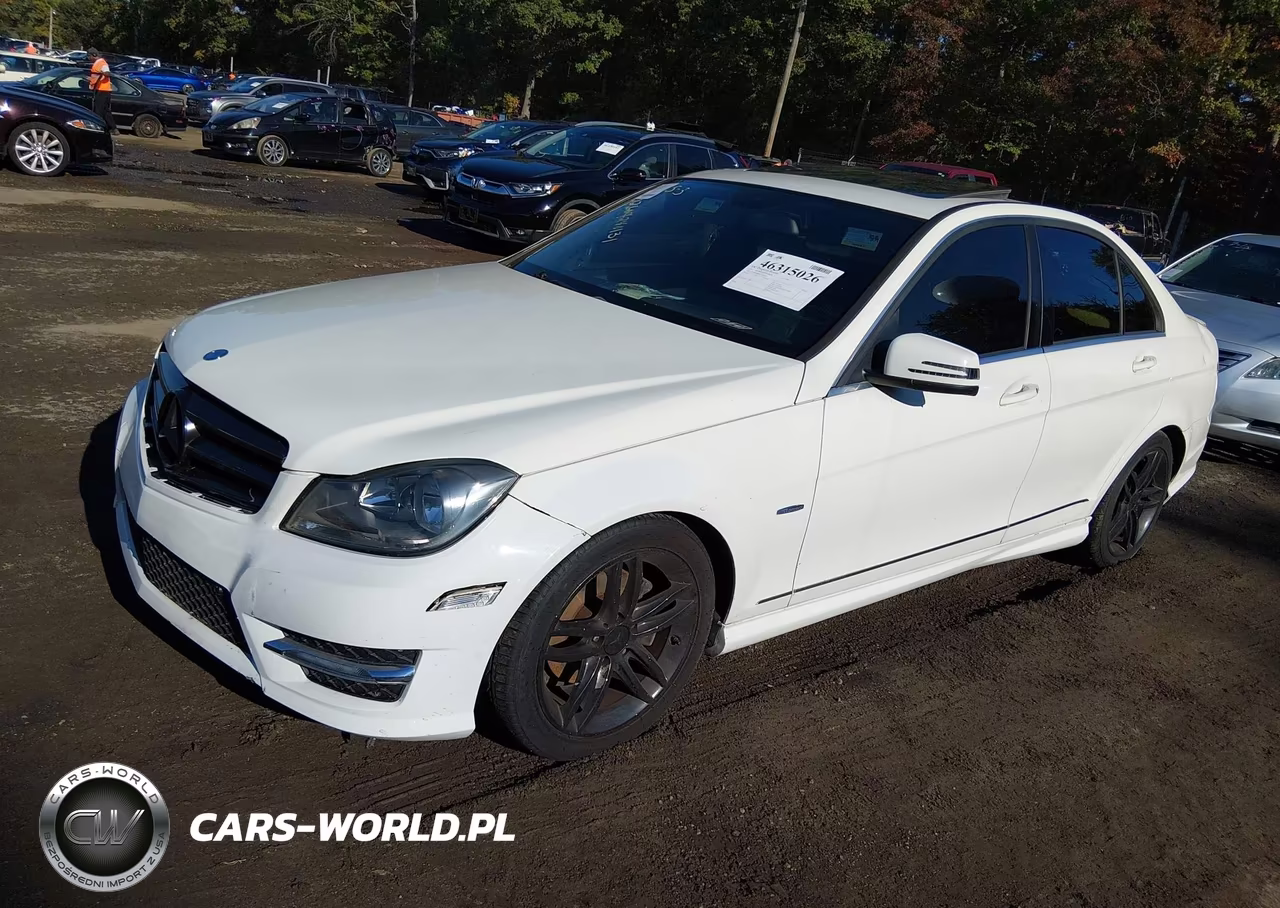 2012 Mercedes-Benz C 250 Sport VIN:WDDGF4HB3CA638435 - 2