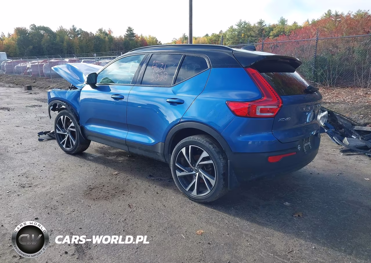 2021 Volvo Xc40 T5 R-Design VIN:YV4162UM9M2616573 - 3