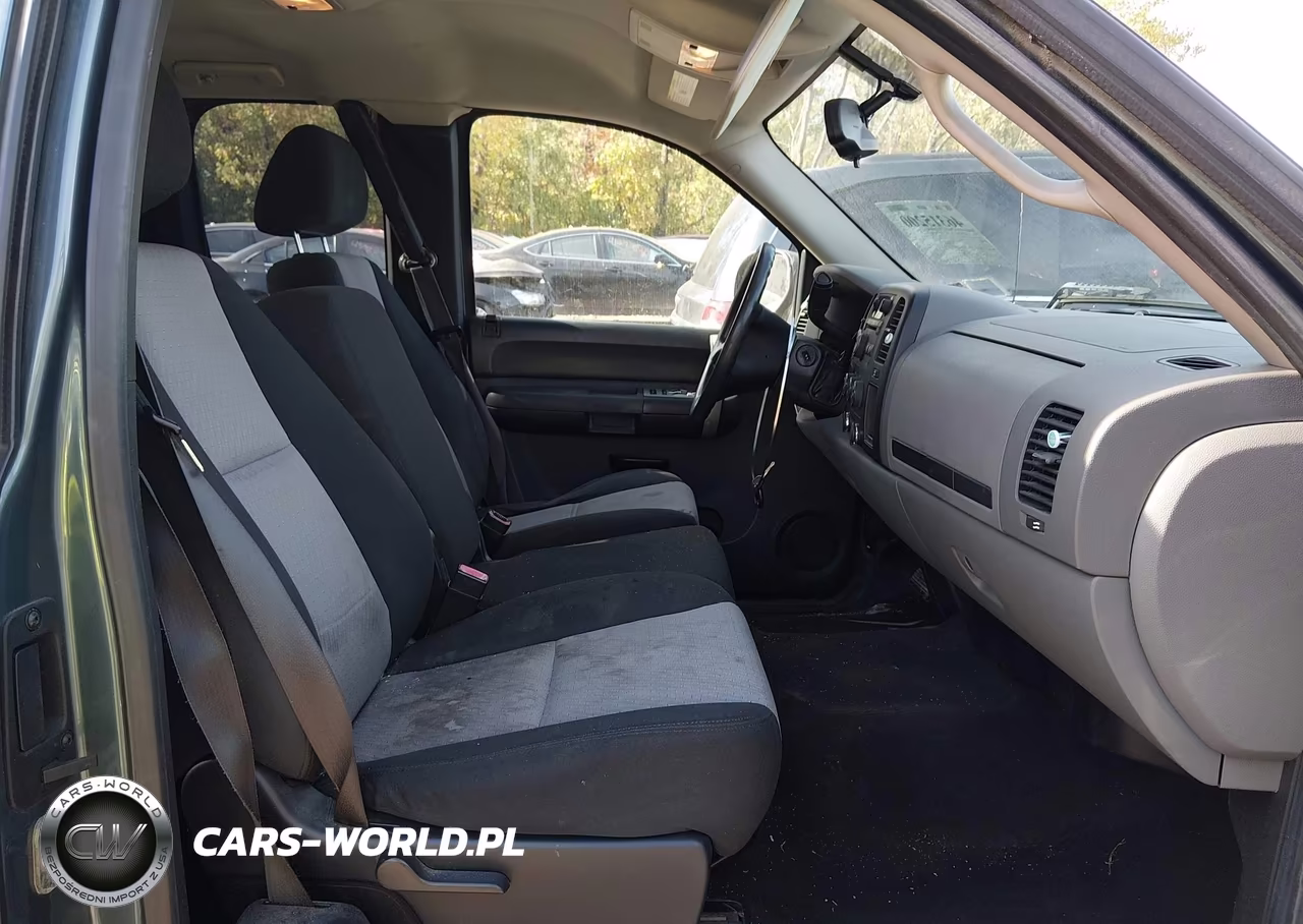 2009 Chevrolet Silverado 1500 Ls VIN:2GCEC19CX91120809 - 5