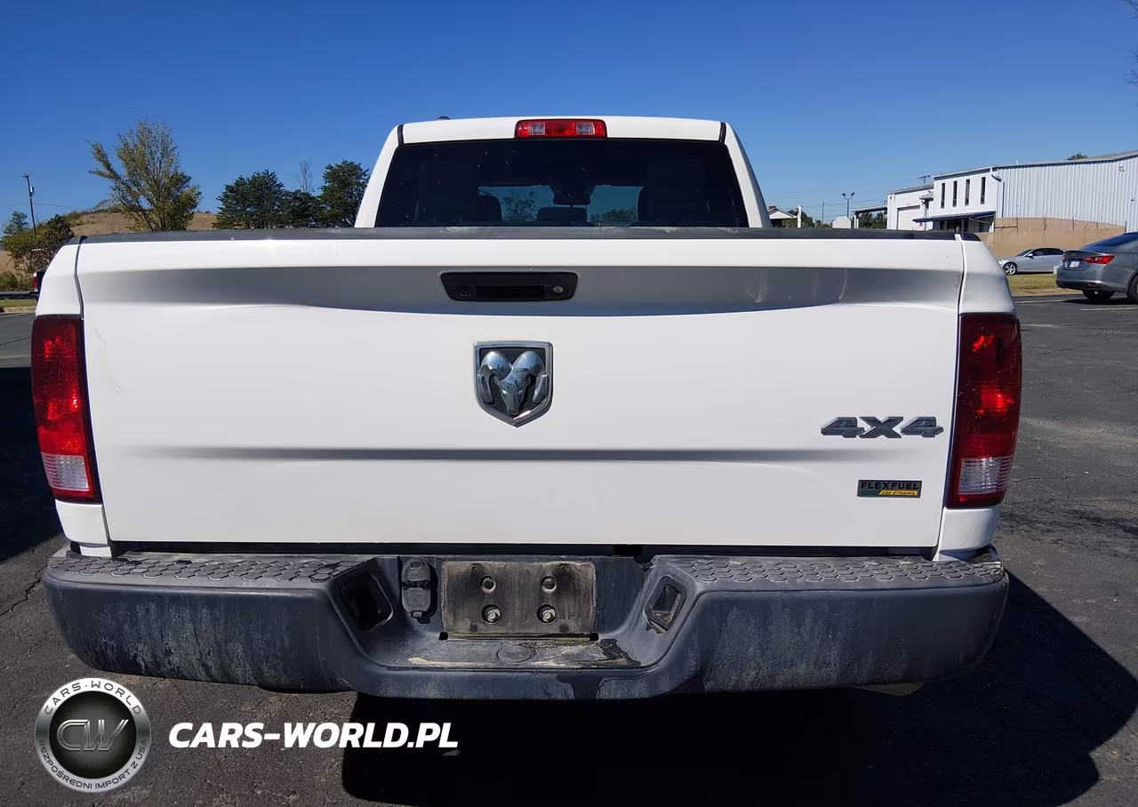 2017 Ram 1500 Tradesman 4X4 6'4 Box VIN:1C6RR7FG9HS602056 - 16