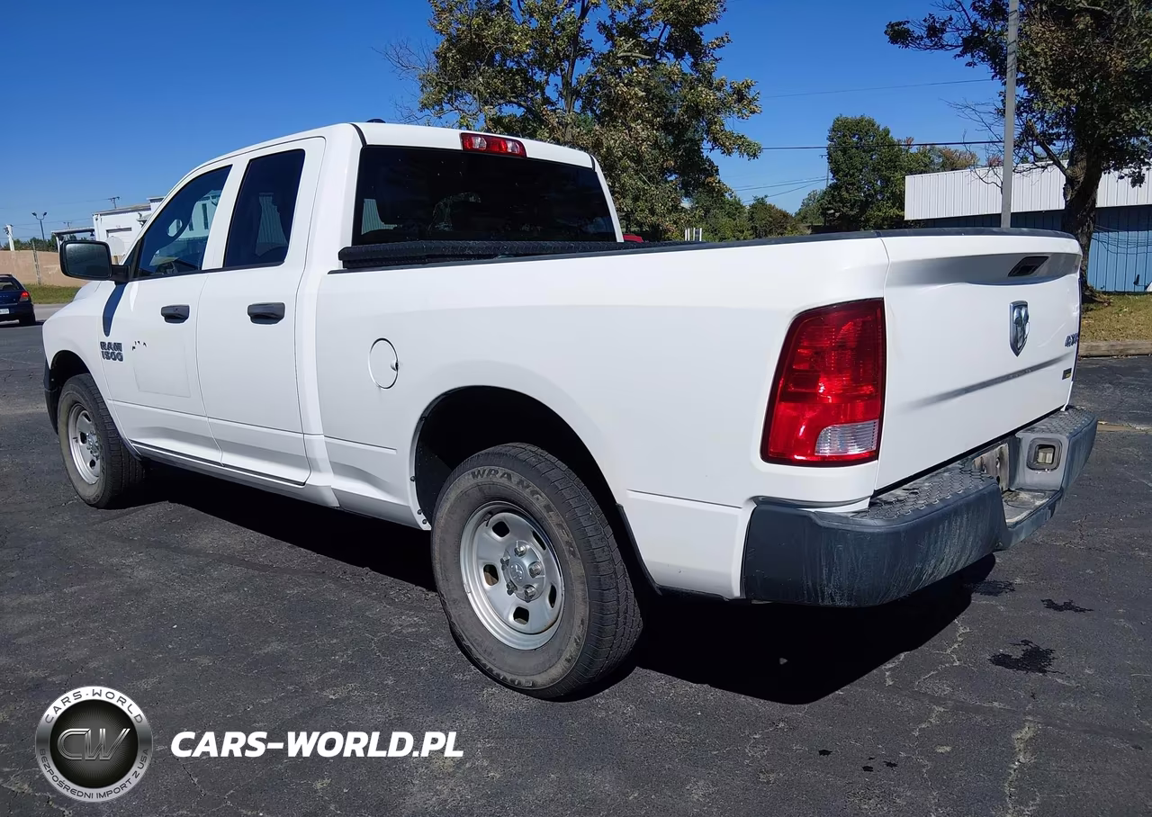 2017 Ram 1500 Tradesman 4X4 6'4 Box VIN:1C6RR7FG9HS602056 - 3