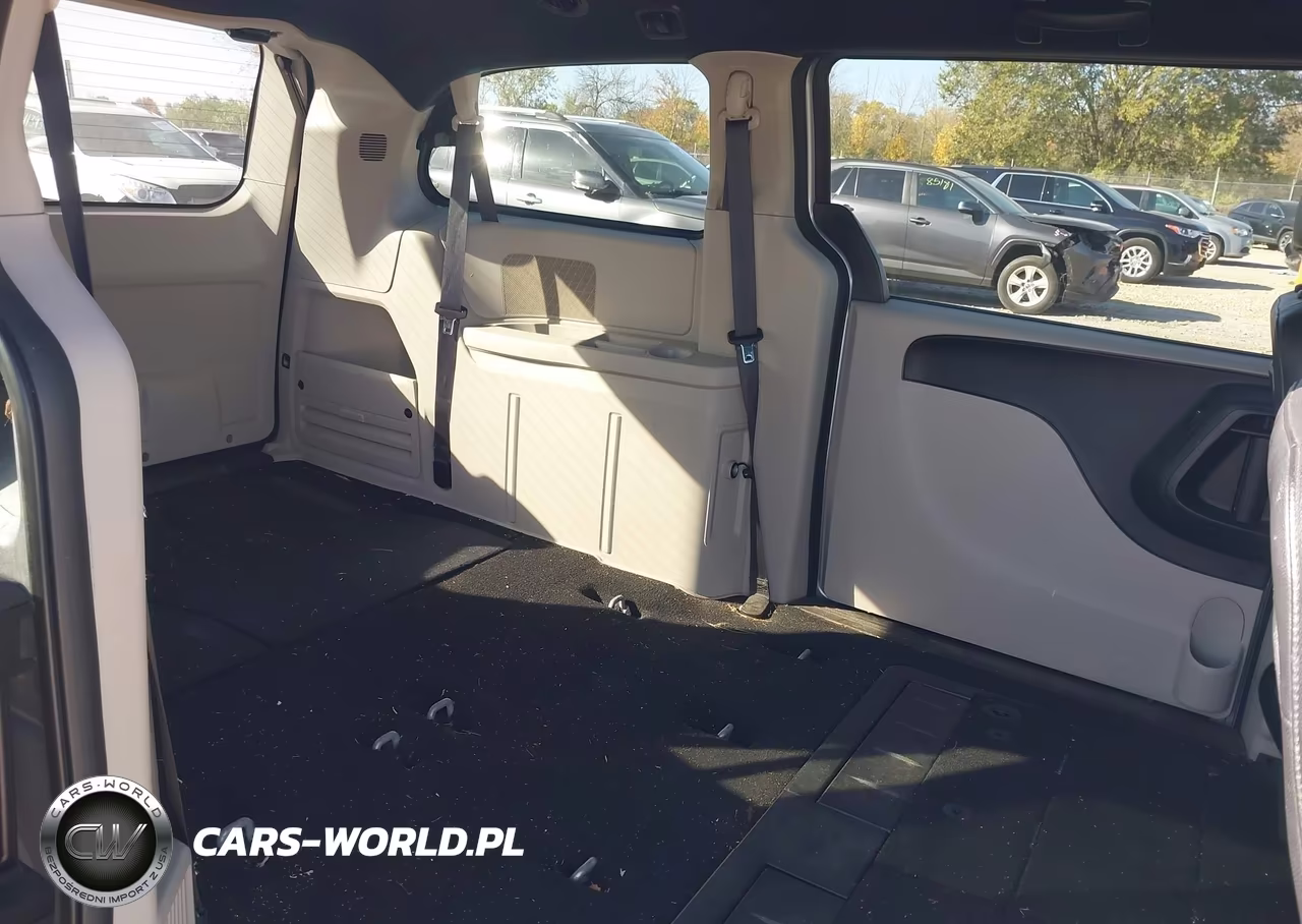 2019 Dodge Grand Caravan Sxt VIN:2C4RDGCG5KR632210 - 8