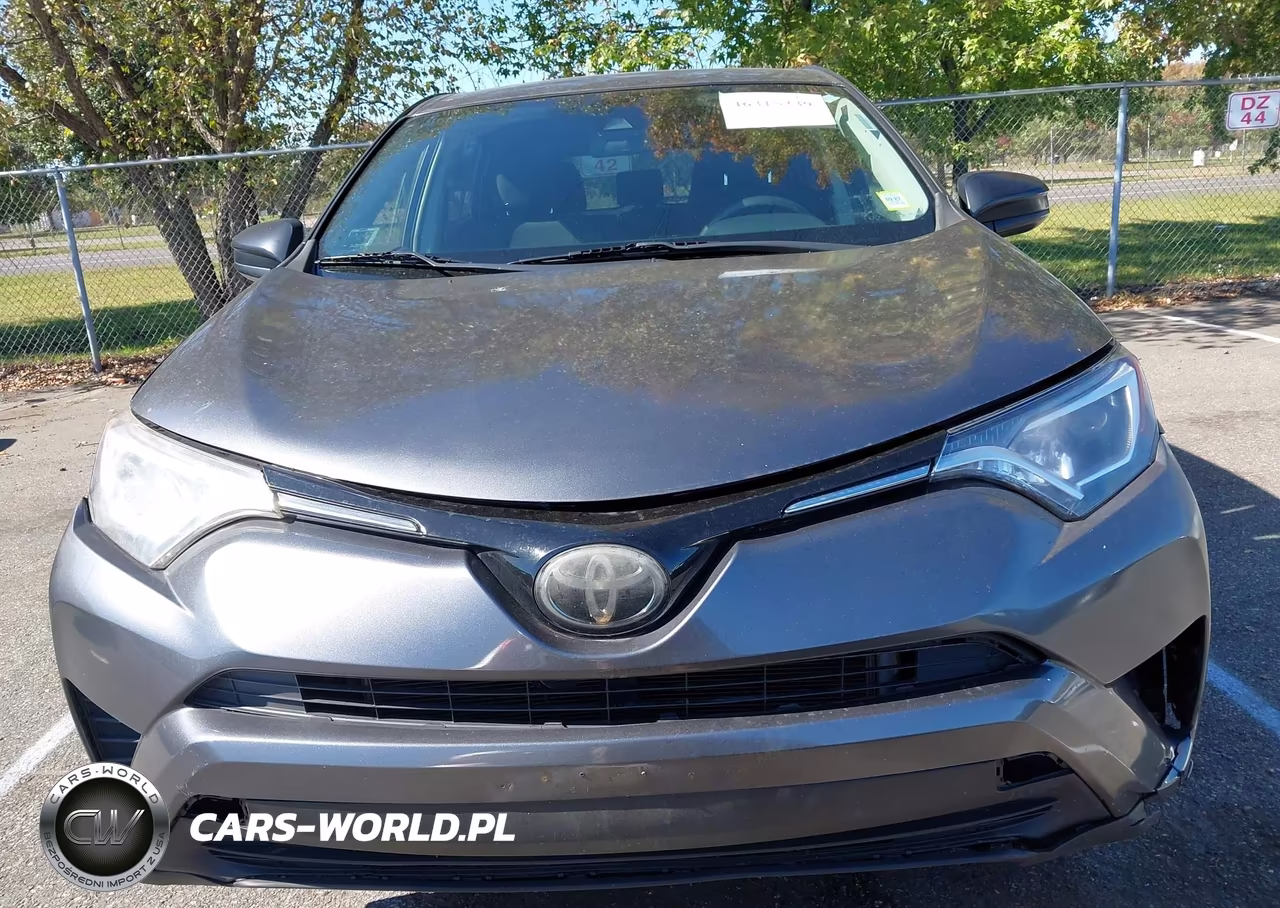 2018 Toyota Rav4 Le VIN:JTMBFREV4JJ251714 - 12