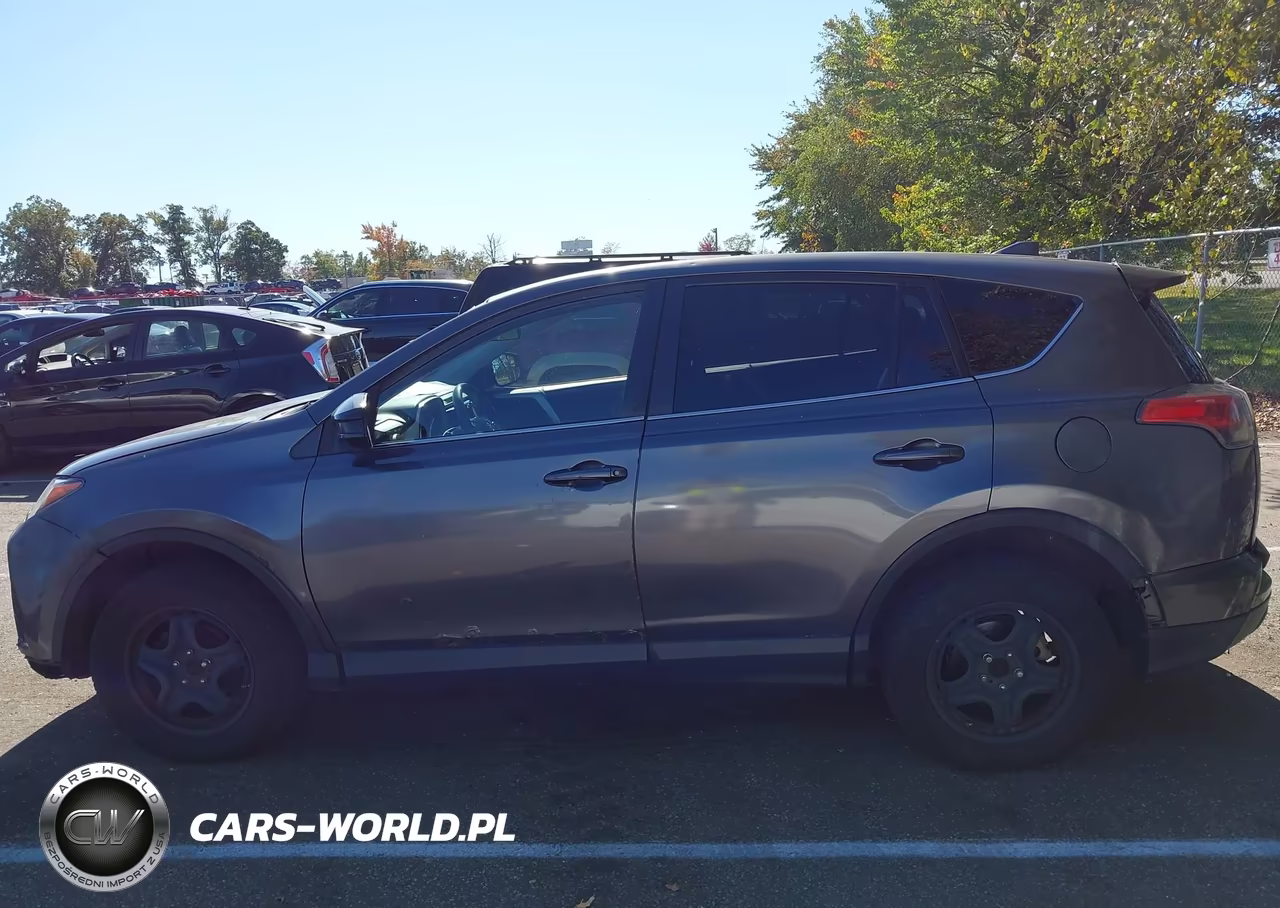 2018 Toyota Rav4 Le VIN:JTMBFREV4JJ251714 - 21