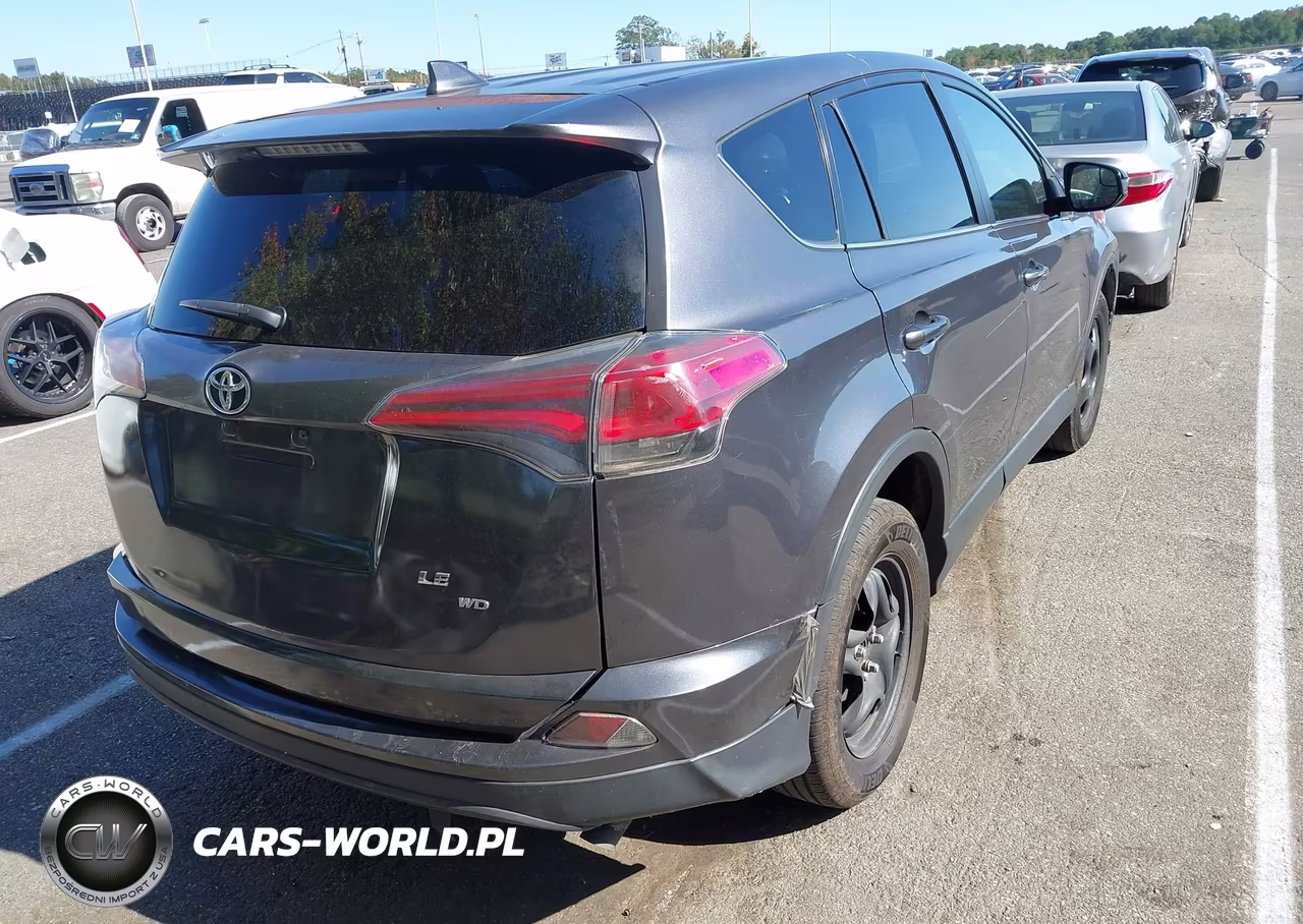 2018 Toyota Rav4 Le VIN:JTMBFREV4JJ251714 - 4