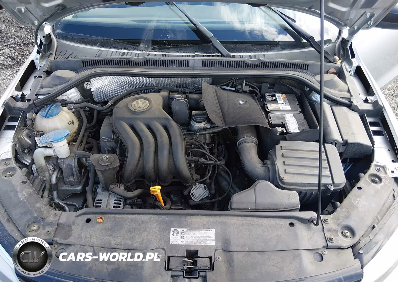2011 Volkswagen Jetta 2.0L S VIN:3VW2K7AJ1BM305894 - 10