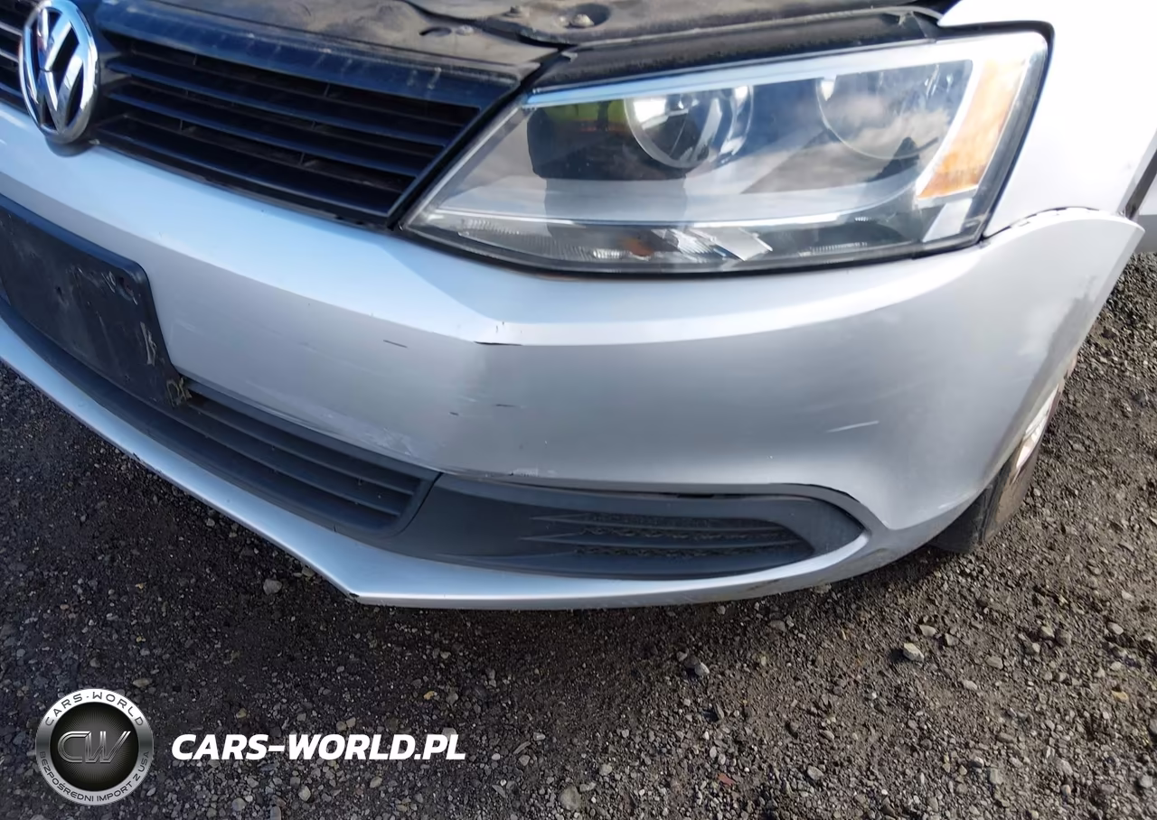 2011 Volkswagen Jetta 2.0L S VIN:3VW2K7AJ1BM305894 - 12
