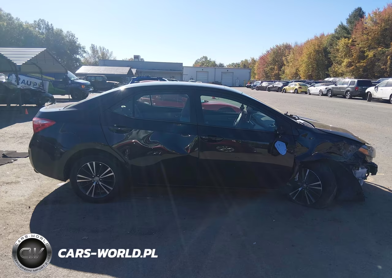 2017 Toyota Corolla Le VIN:2T1BURHE2HC882680 - 13