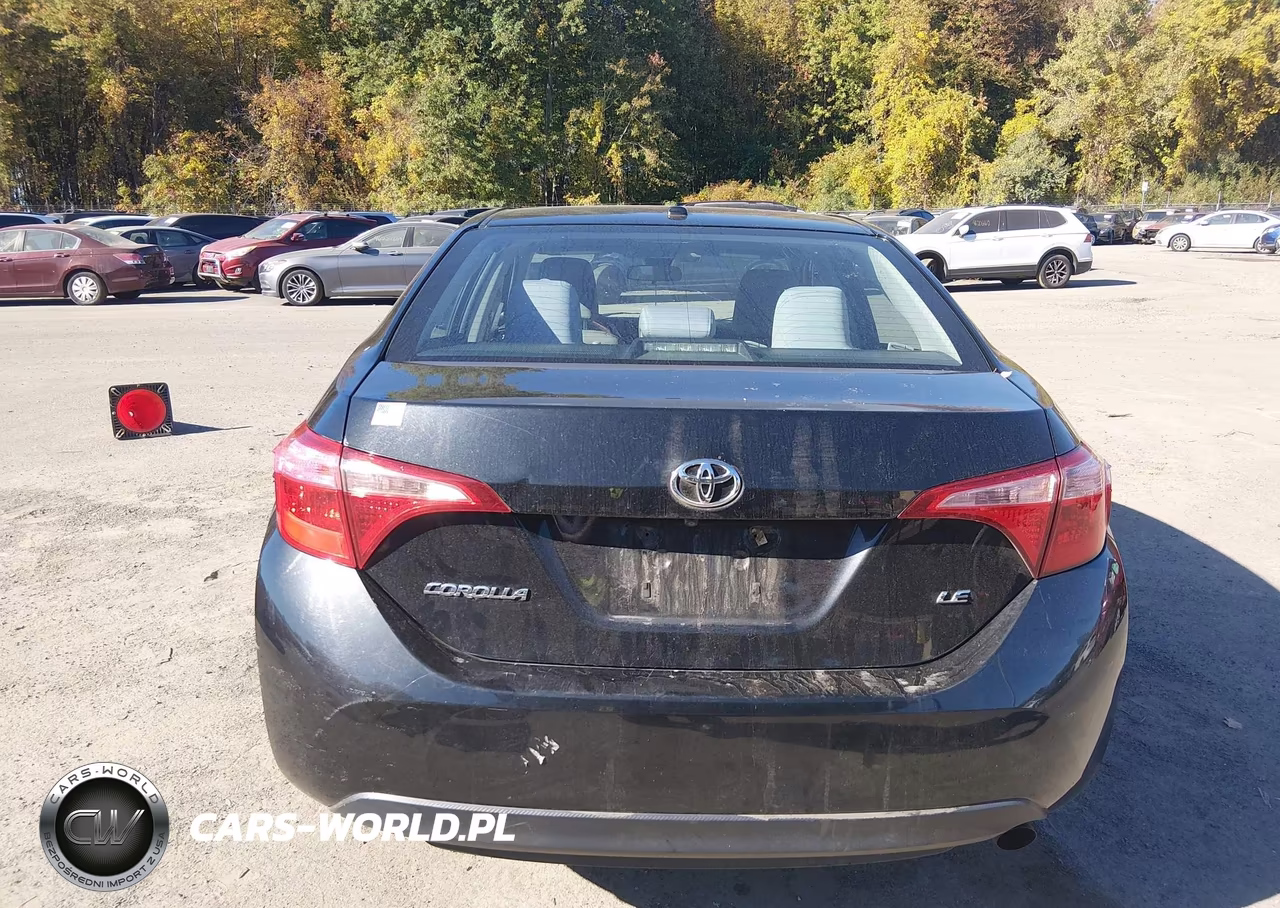 2017 Toyota Corolla Le VIN:2T1BURHE2HC882680 - 16