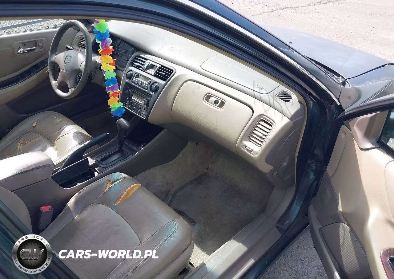 2000 Honda Accord 3.0 Ex VIN:1HGCG165XYA018823 - 5