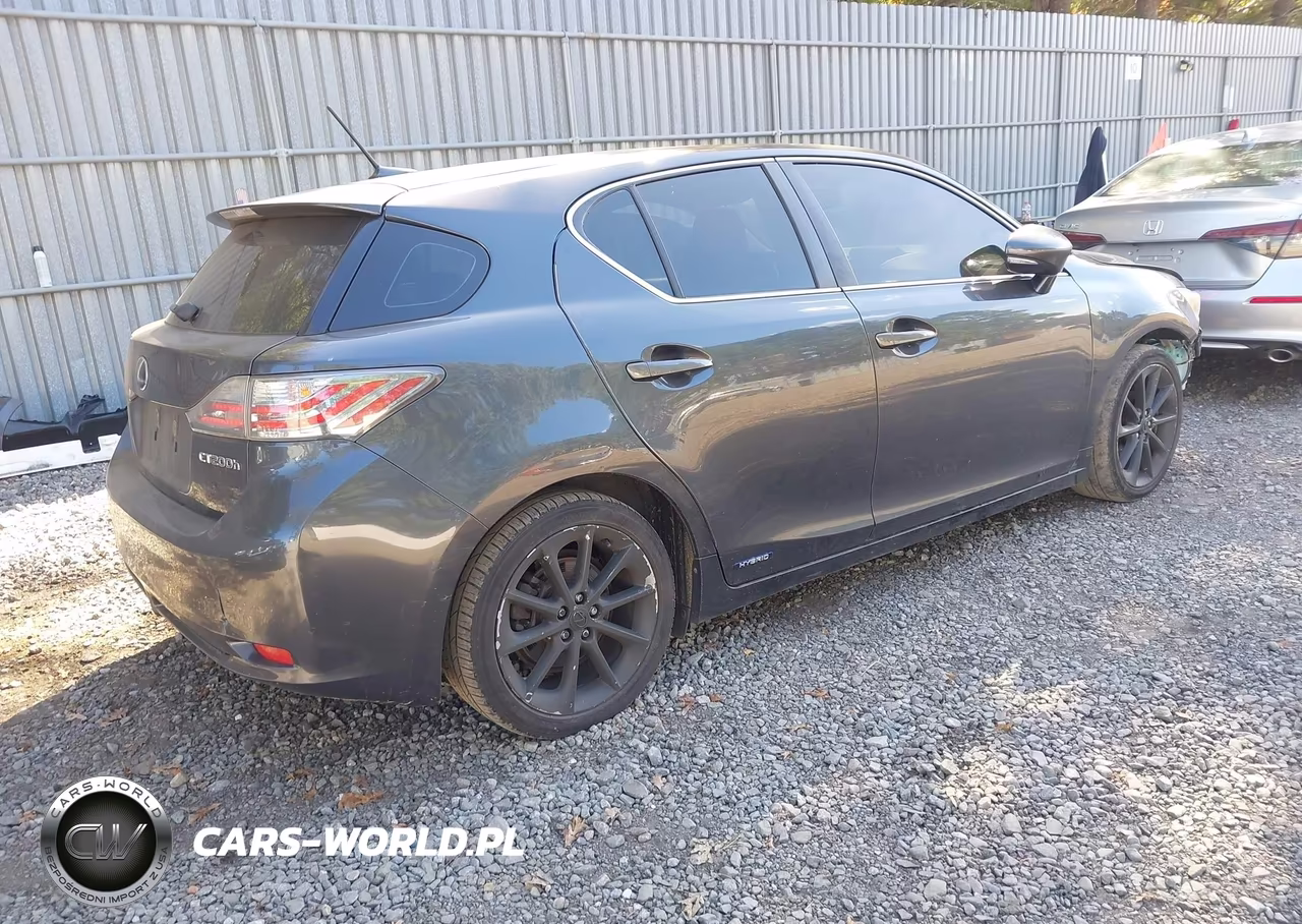 2011 Lexus Ct 200H Premium VIN:JTHKD5BHXB2043134 - 4