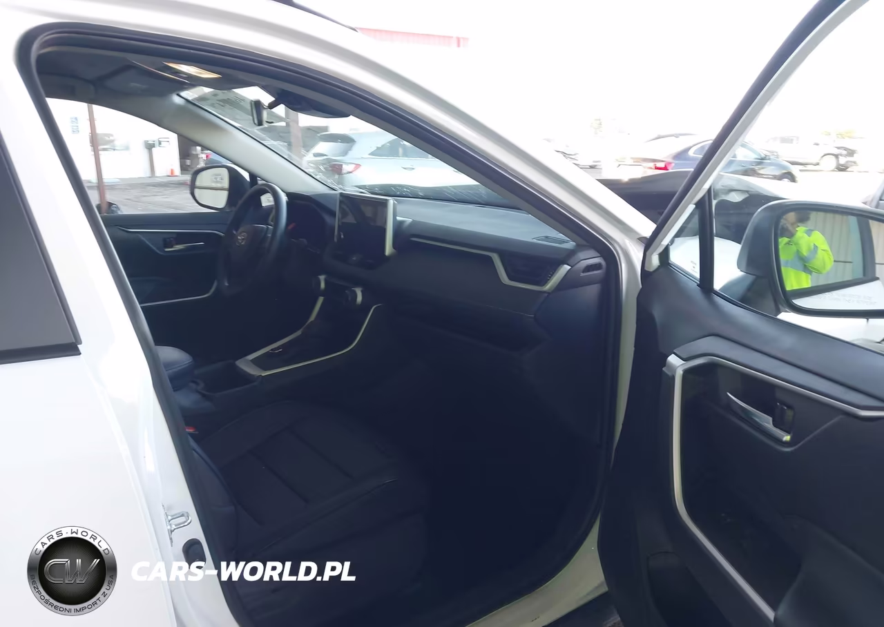 2025 Toyota Rav4 Hybrid Xle VIN:4T3RWRFV0SU212618 - 5
