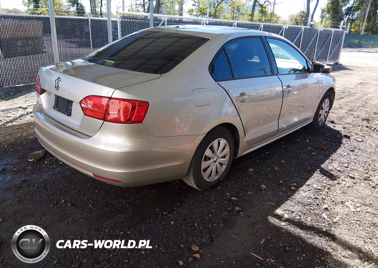 2014 Volkswagen Jetta 2.0L S VIN:3VW1K7AJ0EM237331 - 4