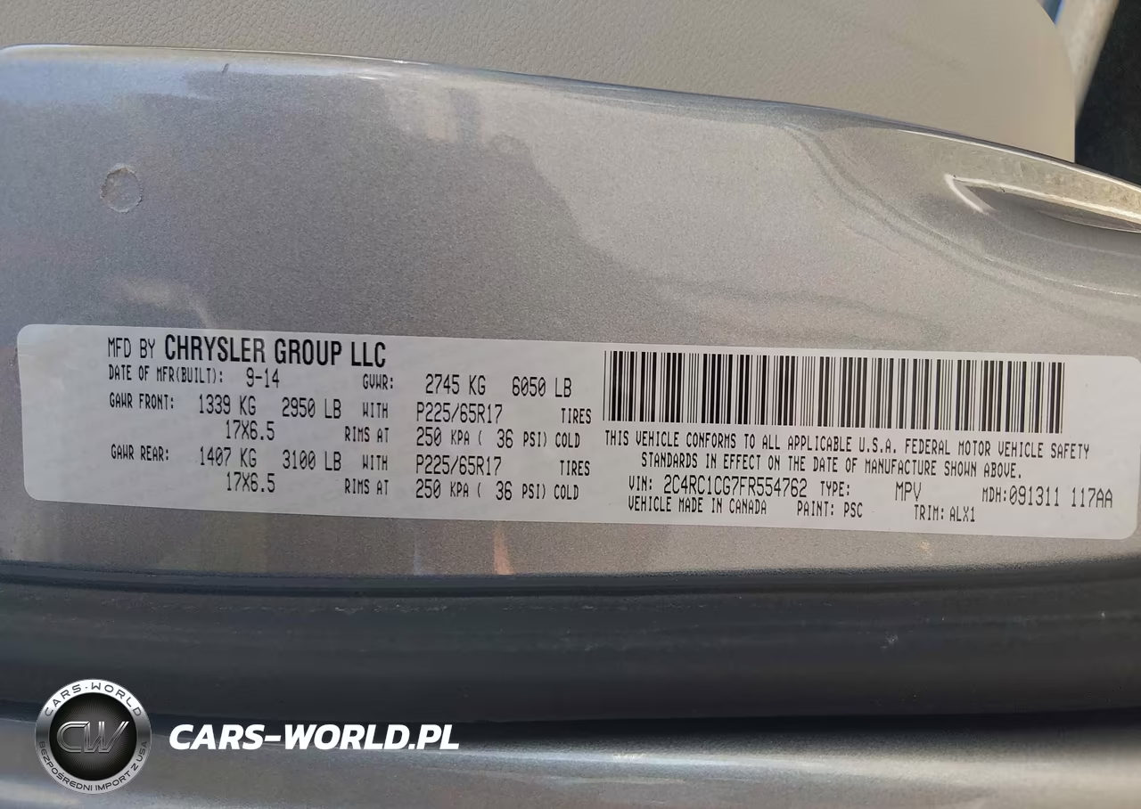 2015 Chrysler Town & Country Touring-L VIN:2C4RC1CG7FR554762 - 9