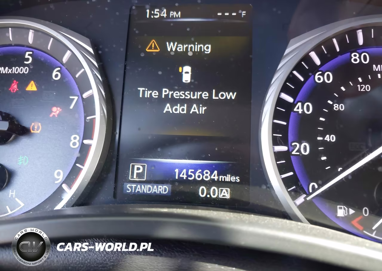 2015 Infiniti Q50 Premium VIN:JN1BV7AP4FM349133 - 15
