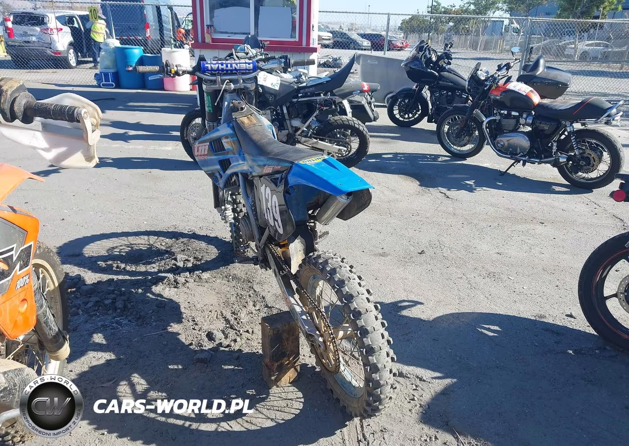 2000 Tm 125 Enduro VIN:ZEXME25C6YA000070 - 3