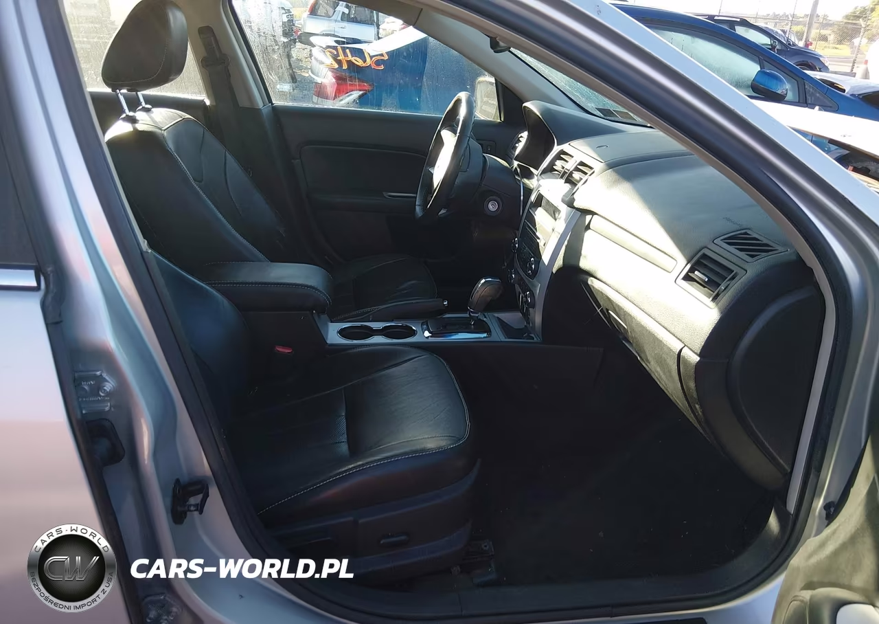 2010 Mercury Milan Premier VIN:3MEHM0JG4AR642692 - 5