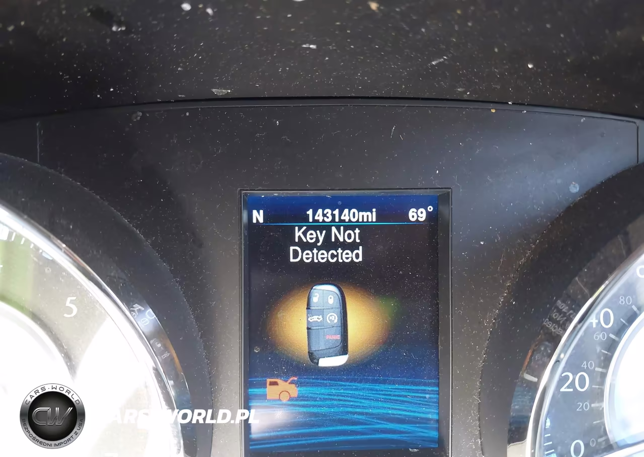 2013 Chrysler 300 S VIN:2C3CCAGT8DH590450 - 16