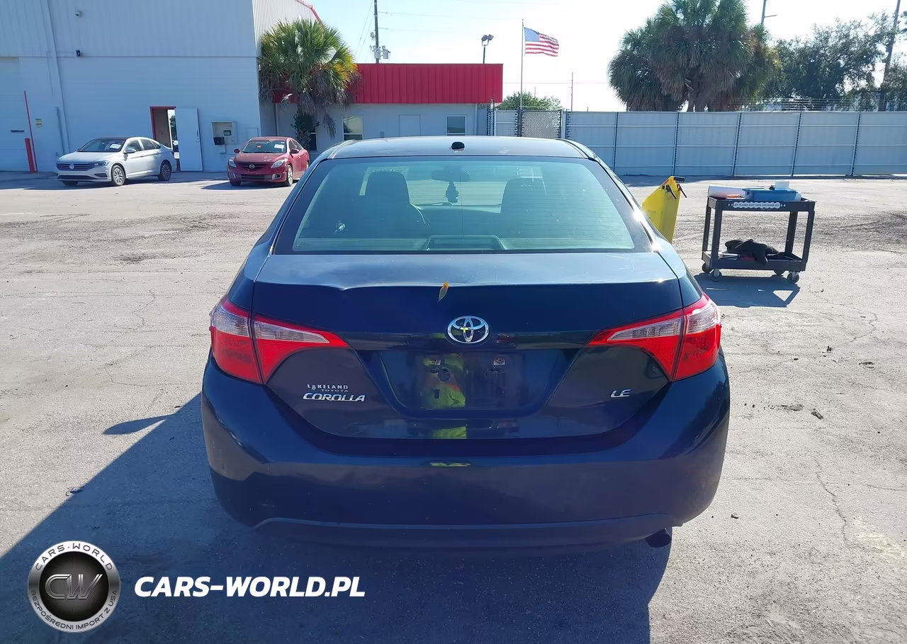 2017 Toyota Corolla Le VIN:2T1BURHE4HC828183 - 17