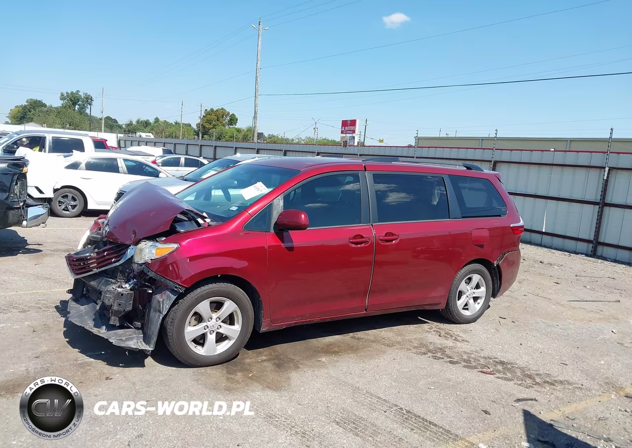 2017 Toyota Sienna Le 8 Passenger VIN:5TDKZ3DC0HS850580 - 14
