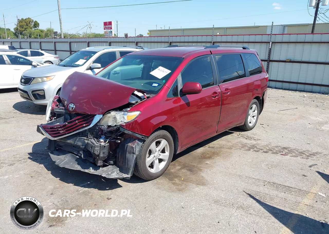 2017 Toyota Sienna Le 8 Passenger VIN:5TDKZ3DC0HS850580 - 2