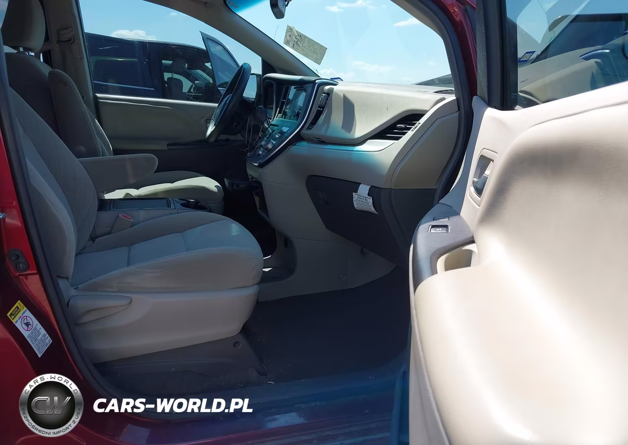 2017 Toyota Sienna Le 8 Passenger VIN:5TDKZ3DC0HS850580 - 5