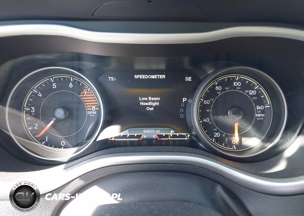 2016 Jeep Cherokee Trailhawk VIN:1C4PJMBS5GW334453 - 7