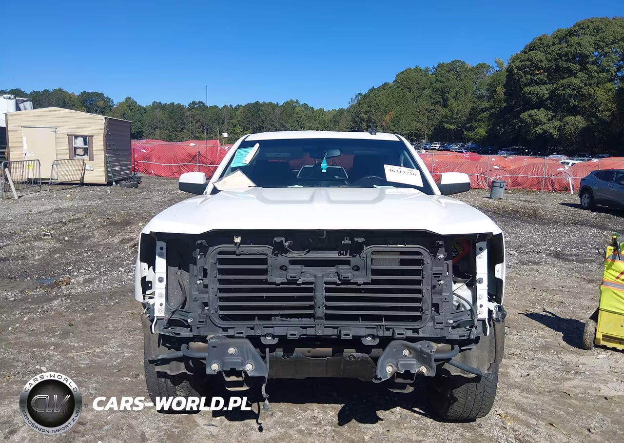 2018 Chevrolet Silverado 1500 1Lt VIN:3GCPCREC9JG644316 - 12