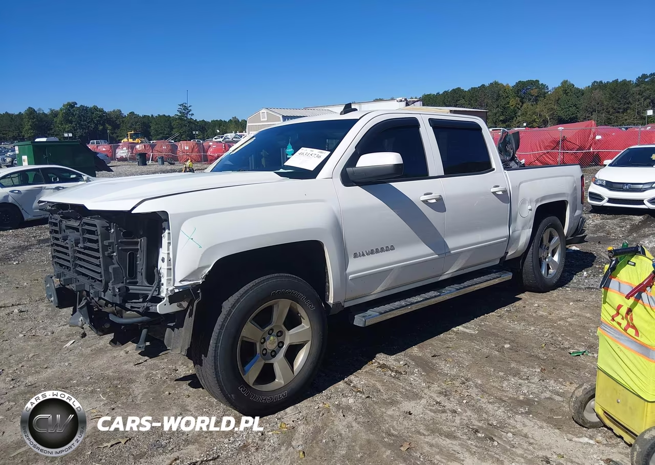2018 Chevrolet Silverado 1500 1Lt VIN:3GCPCREC9JG644316 - 2