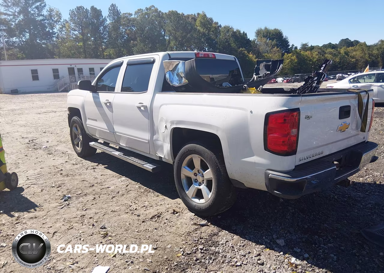 2018 Chevrolet Silverado 1500 1Lt VIN:3GCPCREC9JG644316 - 3