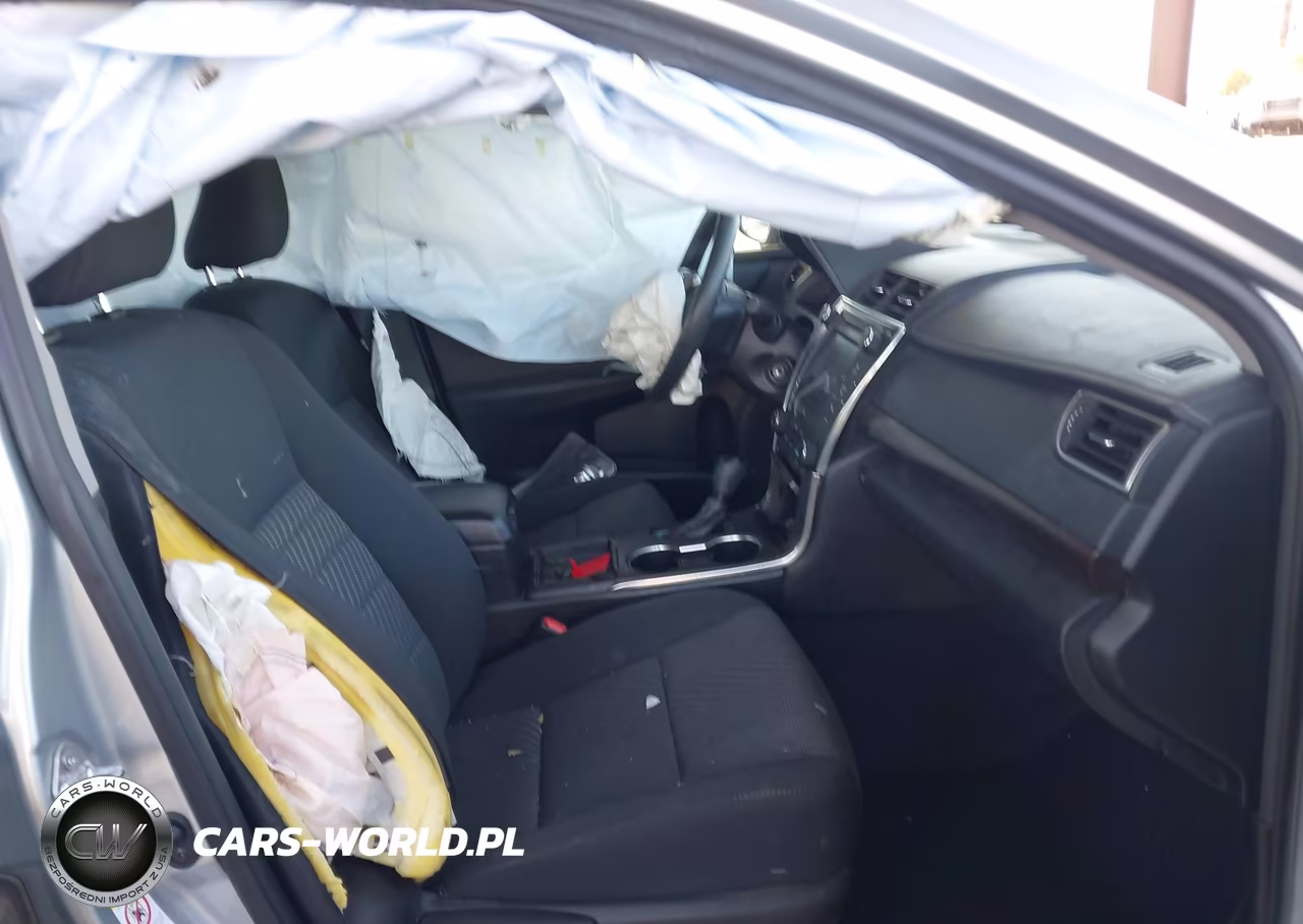 2016 Toyota Camry Le VIN:4T4BF1FK0GR525506 - 5