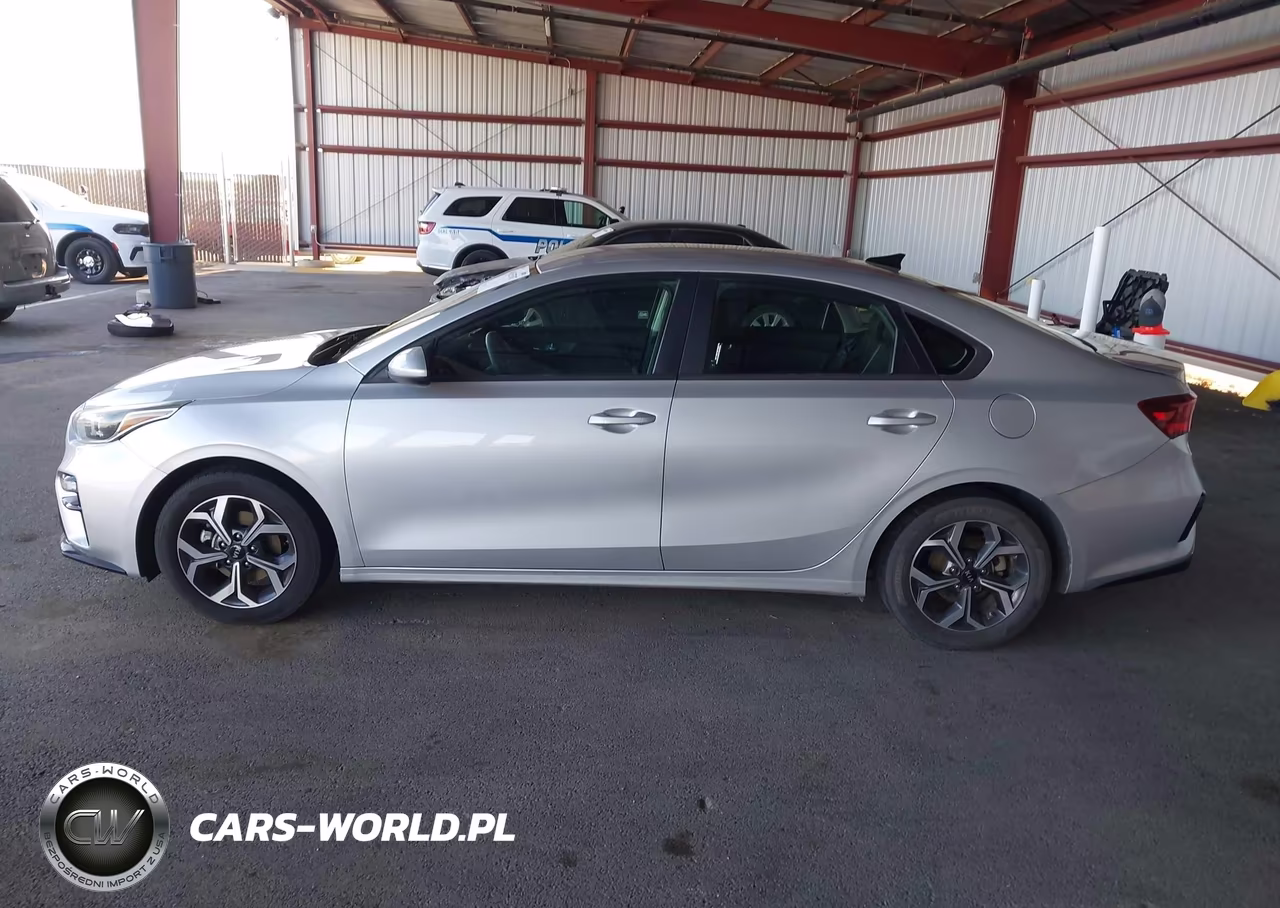 2020 Kia Forte Lxs VIN:3KPF24ADXLE217080 - 14