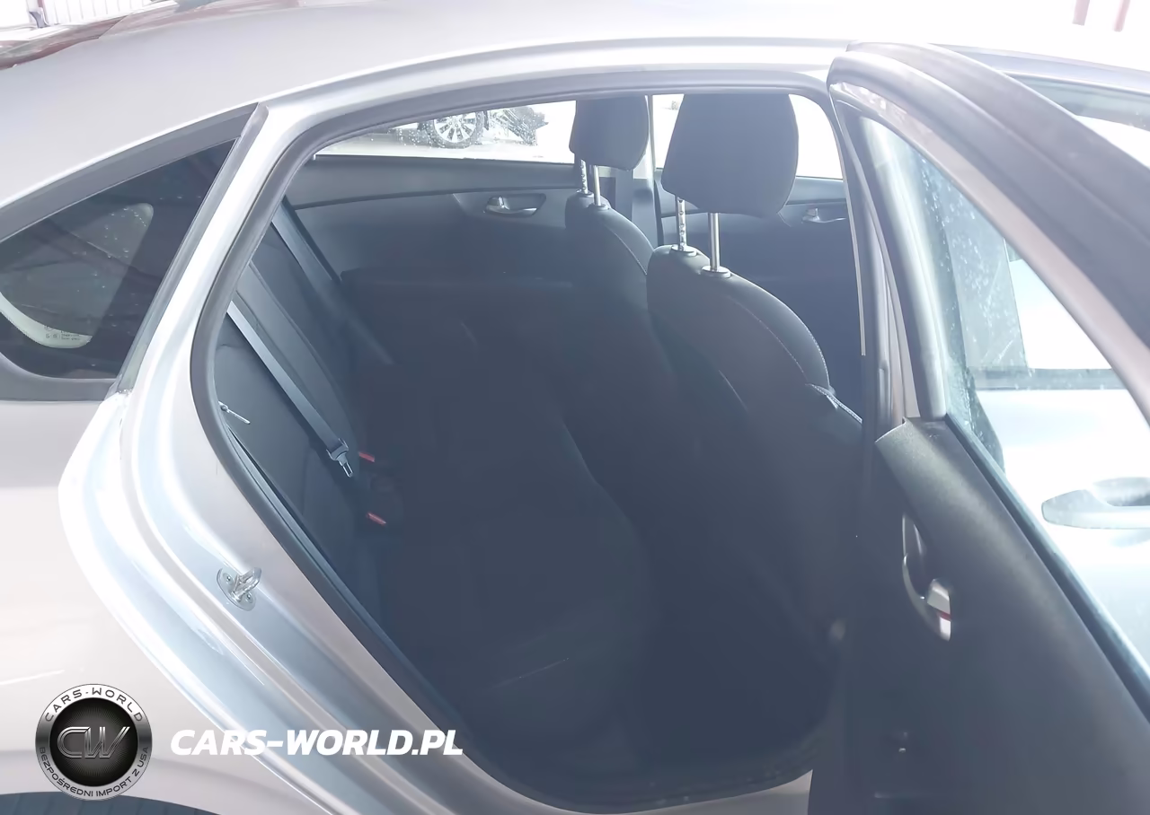 2020 Kia Forte Lxs VIN:3KPF24ADXLE217080 - 8