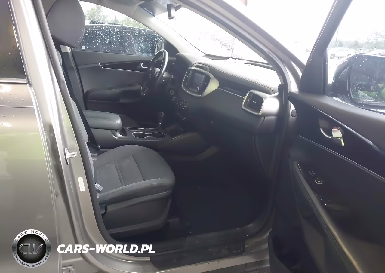 2018 Kia Sorento 2.4L Lx VIN:5XYPG4A34JG406739 - 5