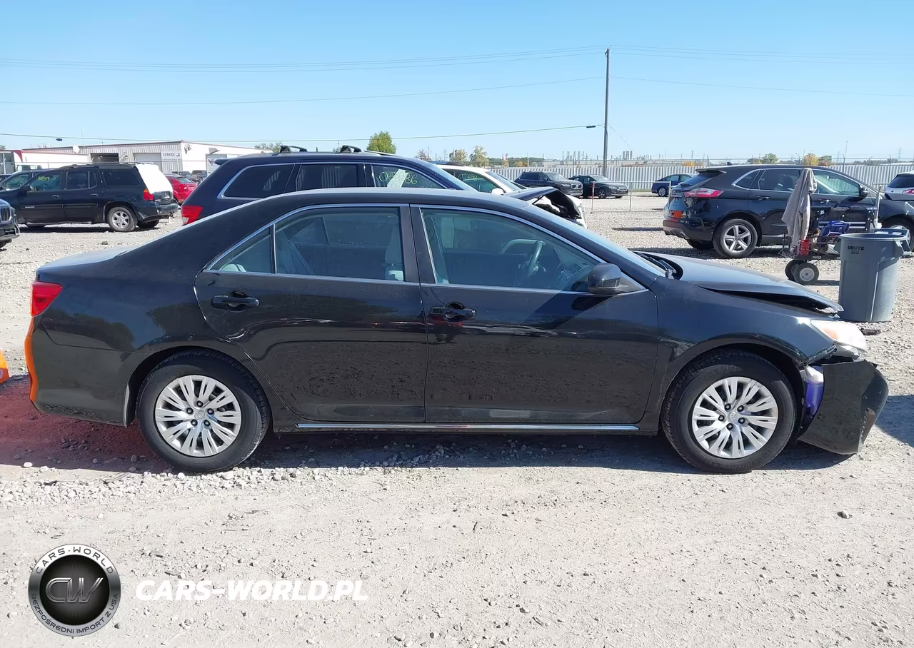 2013 Toyota Camry Le VIN:4T4BF1FK5DR320582 - 14