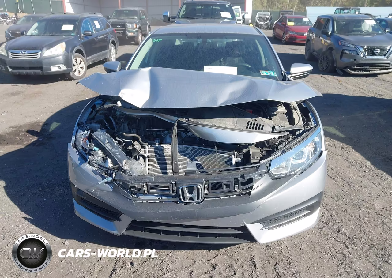 2018 Honda Civic Lx VIN:2HGFC2F5XJH573728 - 12