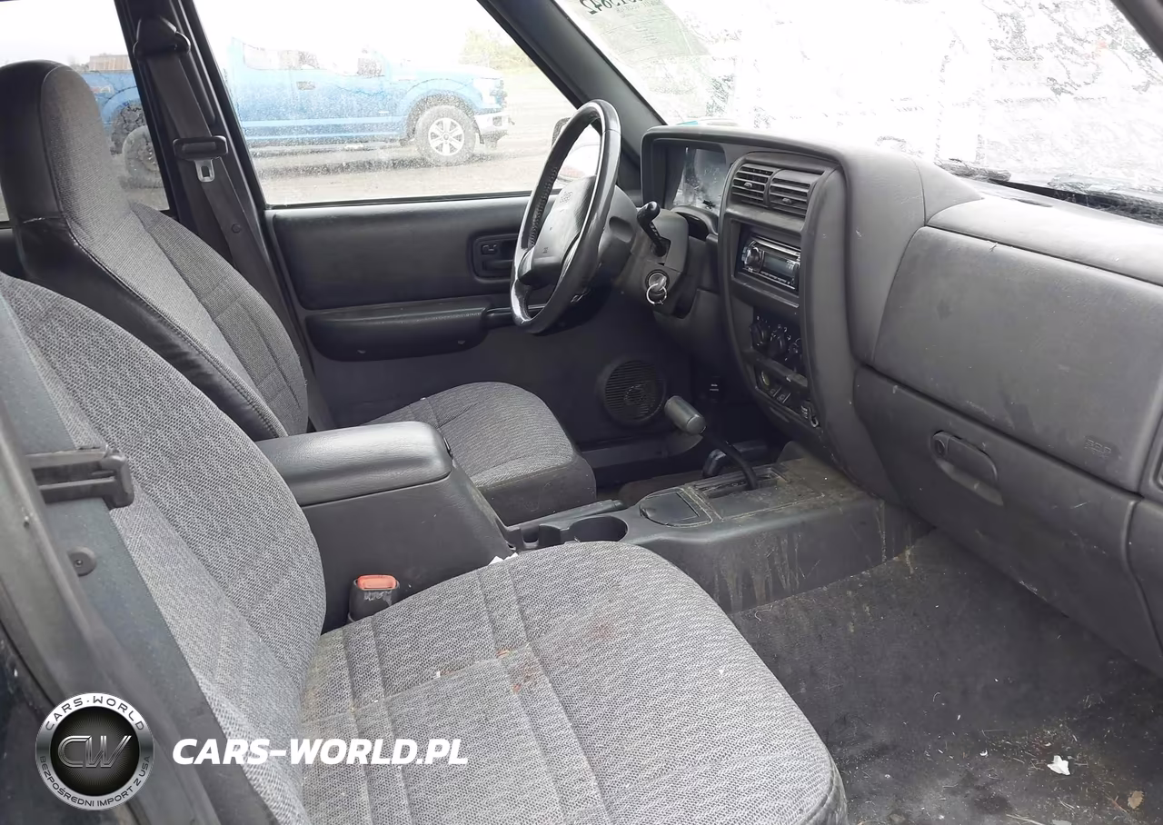 2001 Jeep Cherokee Sport VIN:1J4FF48S41L592941 - 5