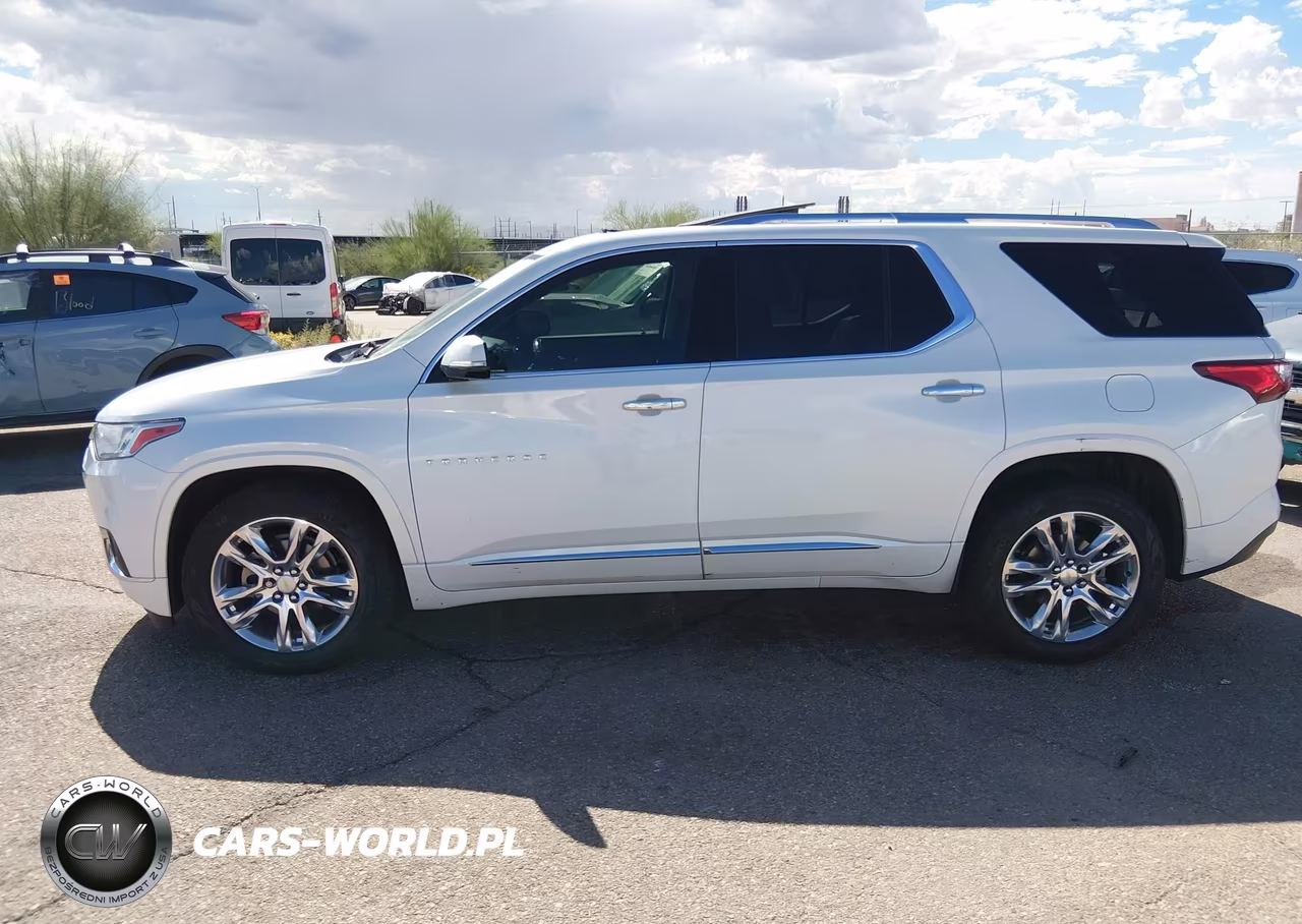 2019 Chevrolet Traverse High Country VIN:1GNEVJKW6KJ124454 - 14
