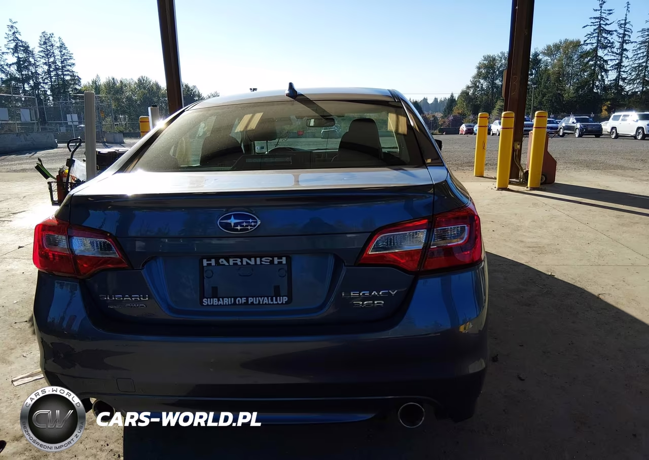 2016 Subaru Legacy 3.6R Limited VIN:4S3BNEN62G3043607 - 17