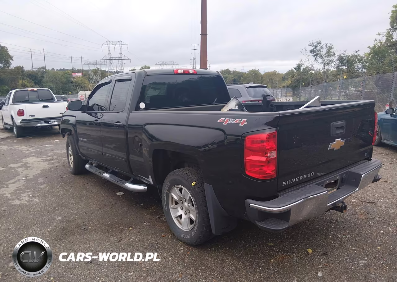 2017 Chevrolet Silverado 1500 1Lt VIN:1GCVKREC2HZ331547 - 3