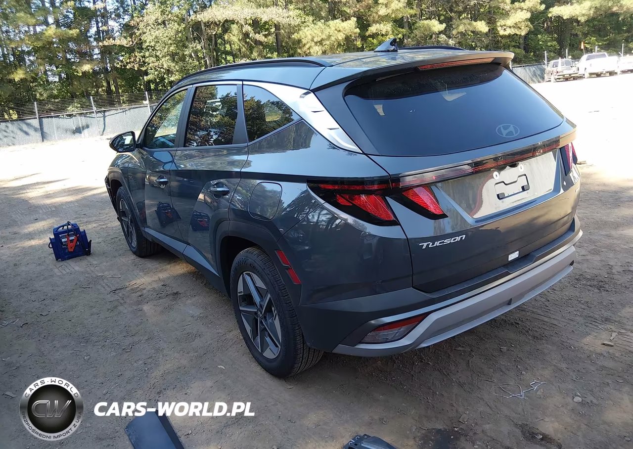 2026 Hyundai Tucson Sel VIN:5NMJBCDE3TH669728 - 3