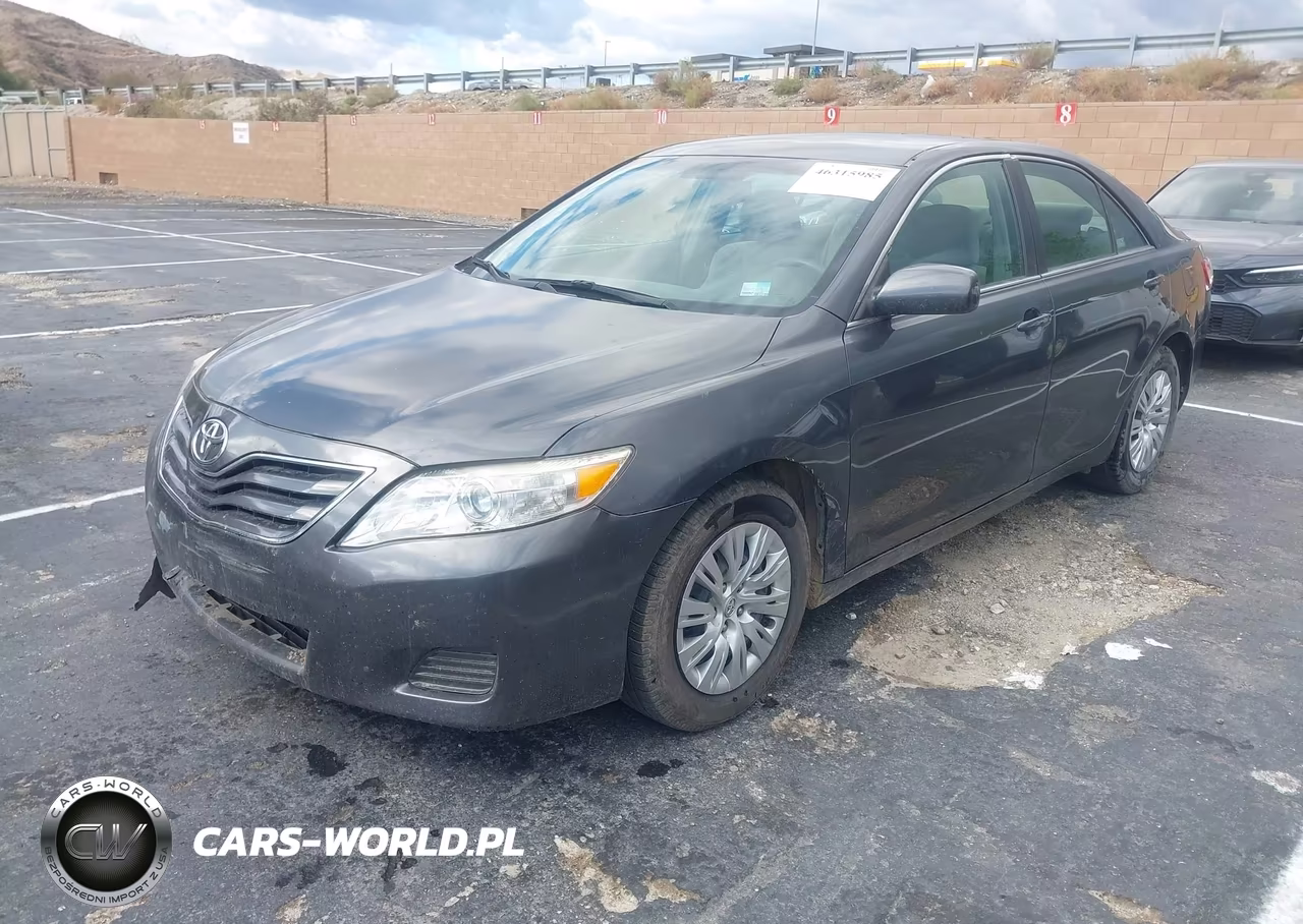 2010 Toyota Camry Le VIN:4T1BF3EK2AU526476 - 2