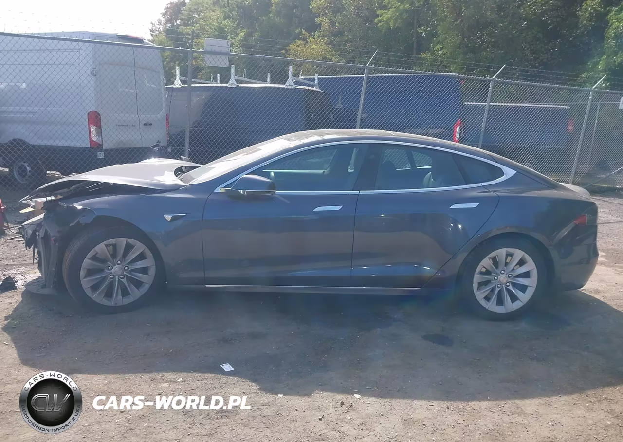 2018 Tesla Model S VIN:5YJSA1E24JF263231 - 13