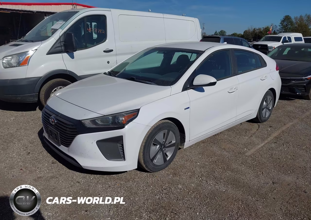 2018 Hyundai Ioniq Hybrid Blue VIN:KMHC65LC3JU076199 - 2