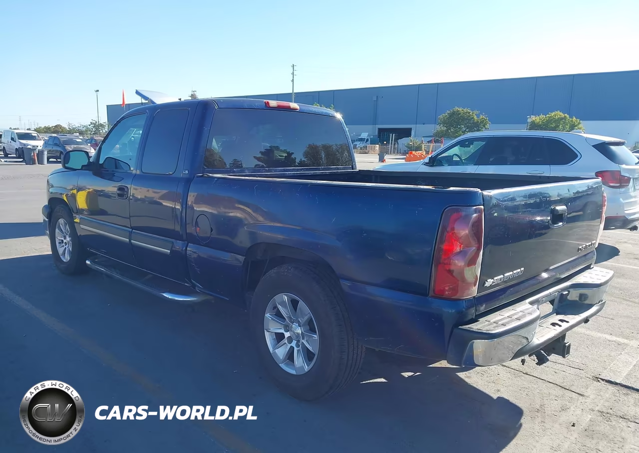 2003 Chevrolet Silverado 1500 Ls VIN:1GCEC19T23Z199617 - 3