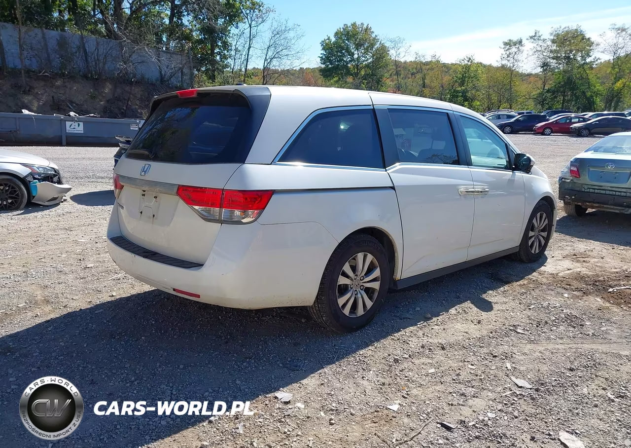 2015 Honda Odyssey Ex-L VIN:5FNRL5H65FB127471 - 4