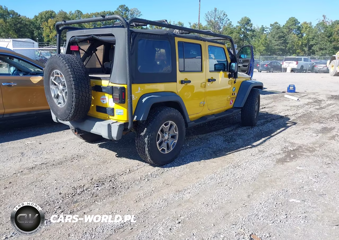 2008 Jeep Wrangler Unlimited X VIN:1J4GA39118L569484 - 4