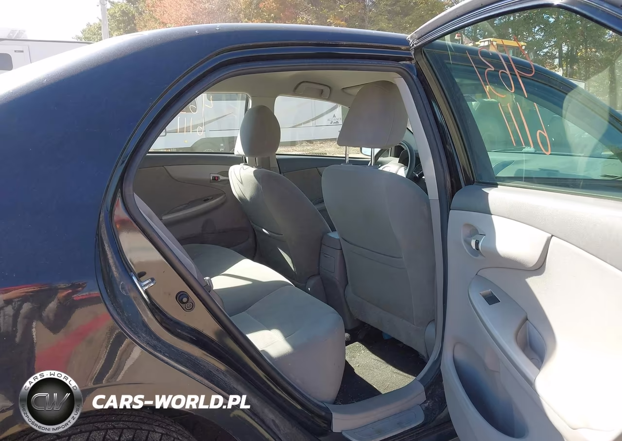 2010 Toyota Corolla Le VIN:2T1BU4EE2AC249111 - 8