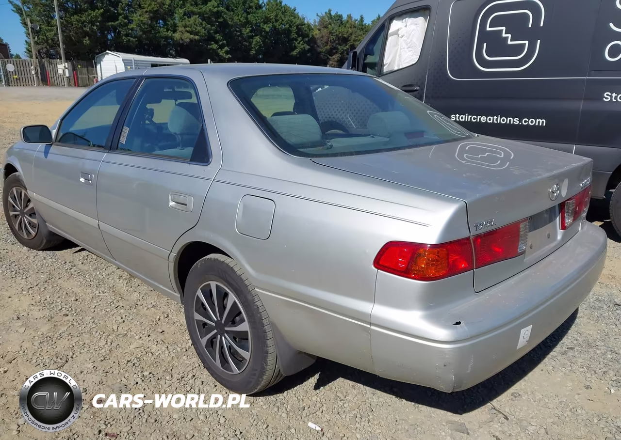 2001 Toyota Camry Le VIN:4T1BG22K61U848646 - 3